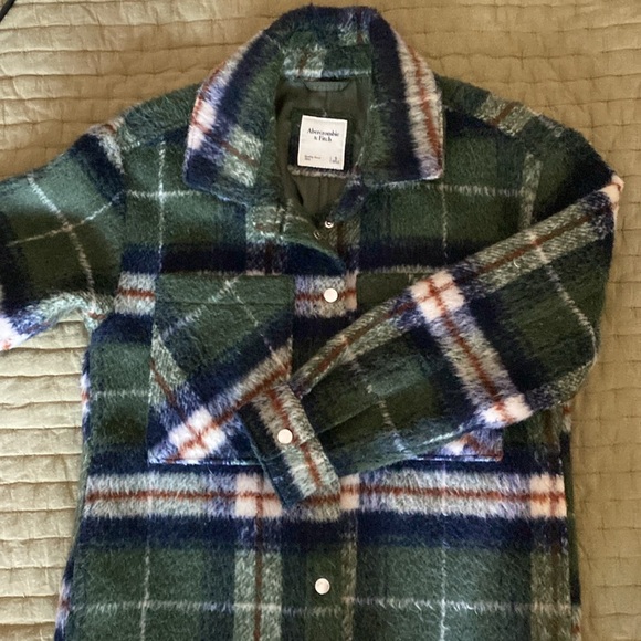 Abercrombie and Fitch green plaid long line cozy jacket size S Small - Picture 3 of 6